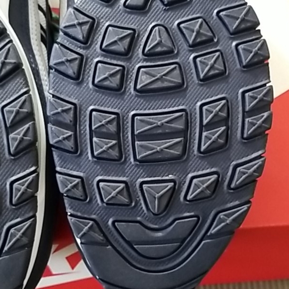 ✔Authentic Nike Air Max 98✔ - Picture 12 of 16